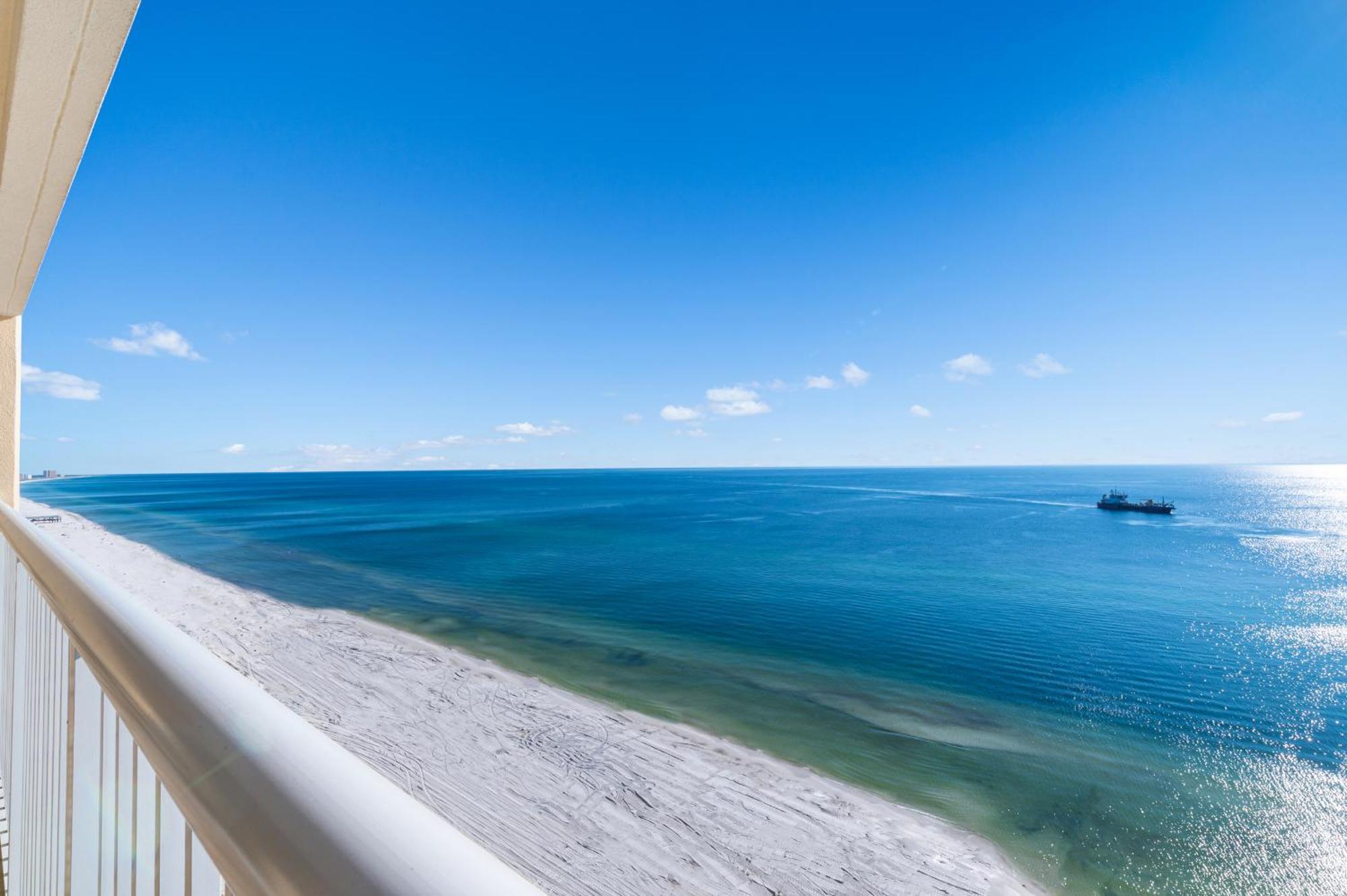Majestic Beach Resort Panama City Beach Room photo