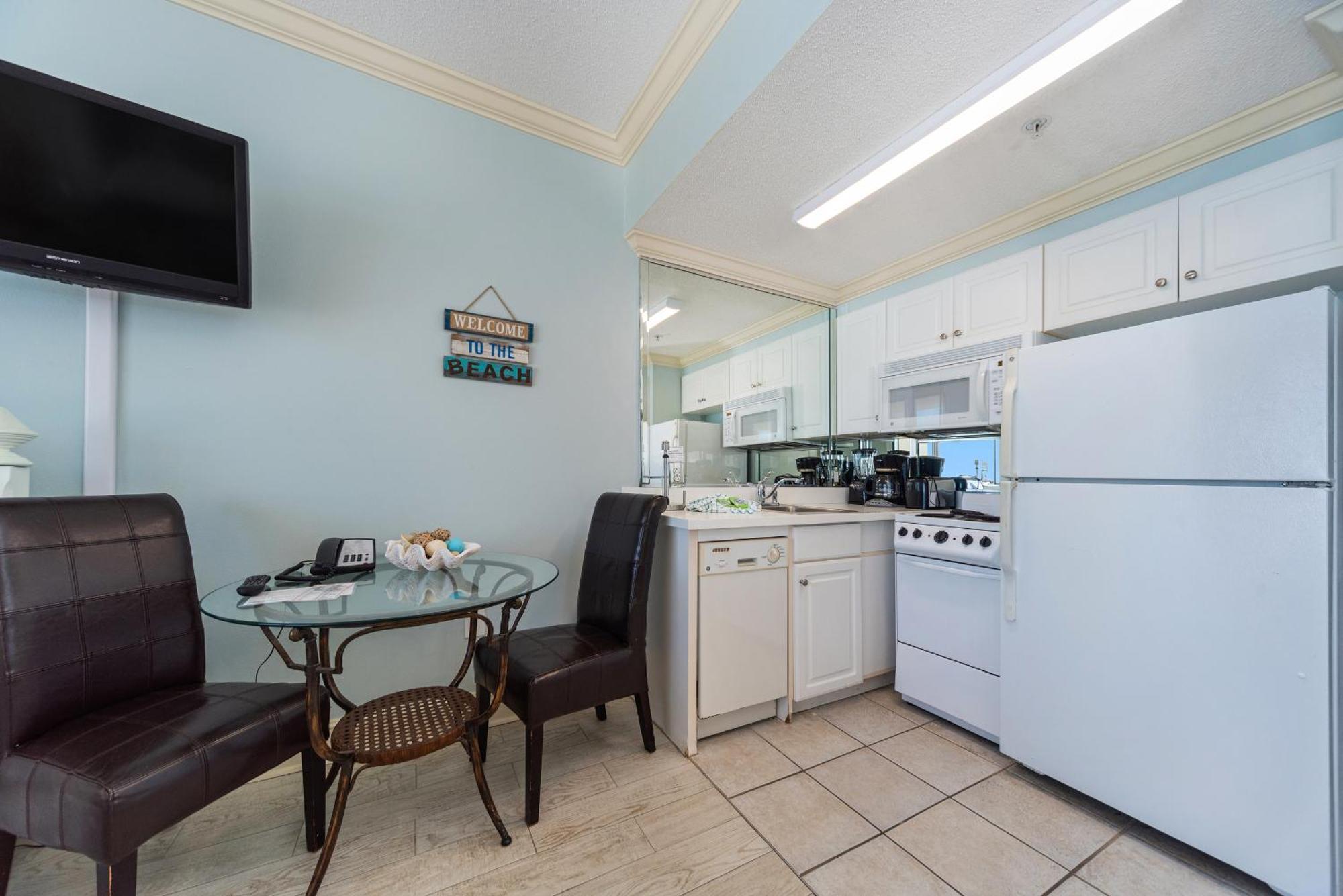 Majestic Beach Resort Panama City Beach Room photo