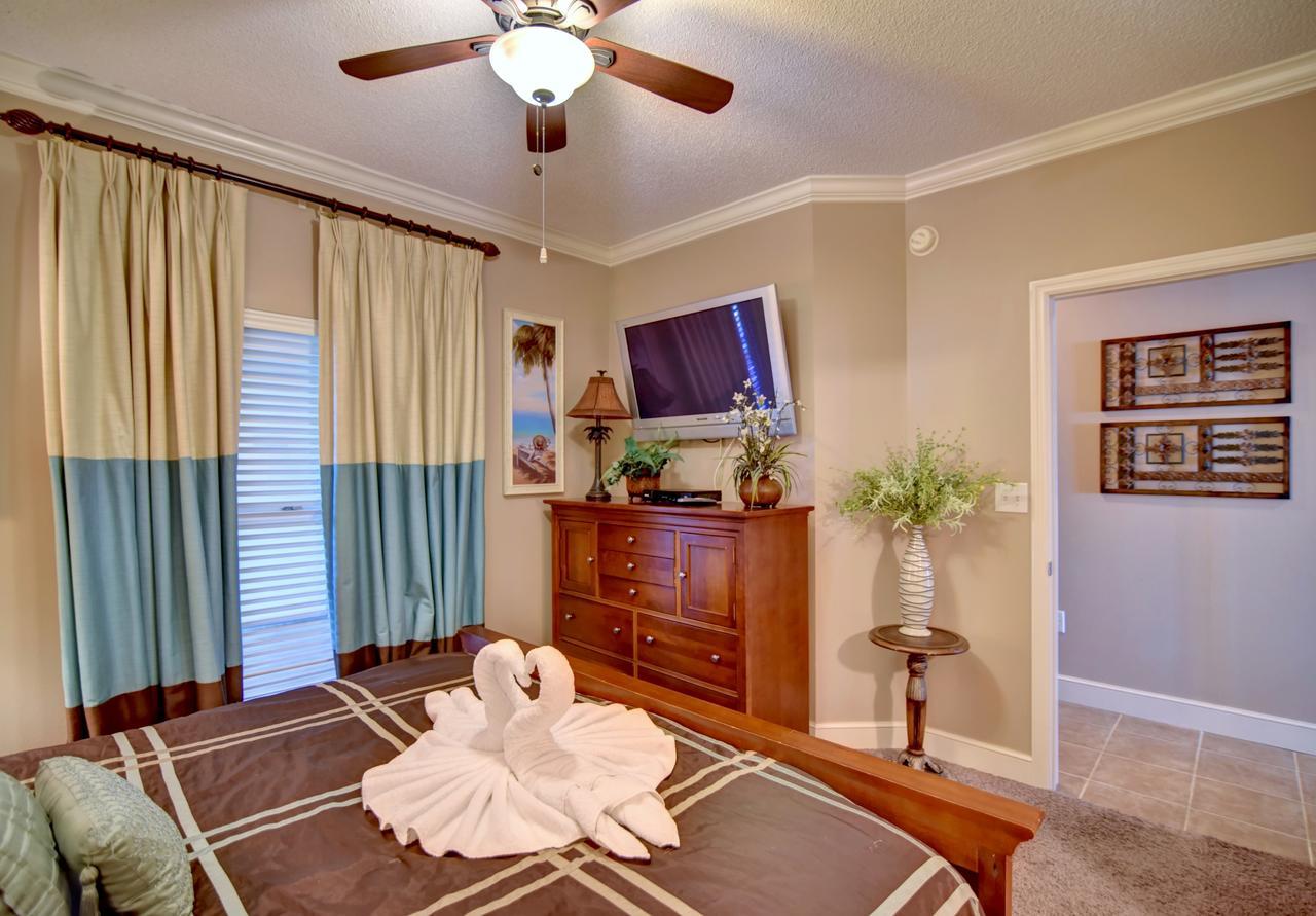 Majestic Beach Resort Panama City Beach Exterior photo